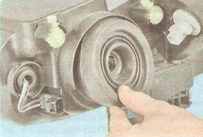 Какой основной стоп сигнал на Шевроле Авео Т300? Какие лампы установлены в этой машине