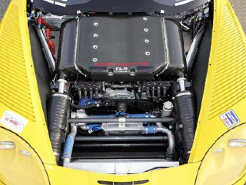 Двигатель LS7.R гоночной версии Chevrolet Corvette C6-R, победившей в этом году в Ле-Мане и ALMS,…