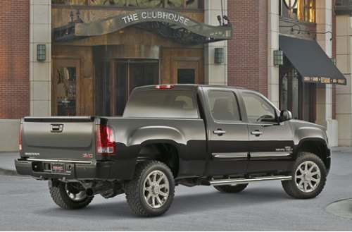 GMC Sierra HD Delani из серии «увидел и забыл». Но это для русского ума и глаза, а вот истинный…