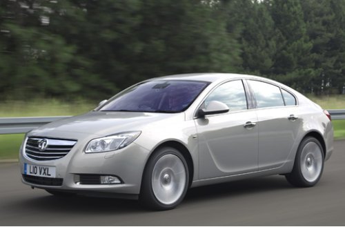 Продажи седана и хэтчбека Opel Insignia стартуют в феврале-марте 2009-го. Универсал появится позже,…