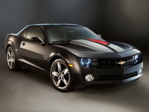 Праздничная версия двухдверки Chevrolet Camaro доступна только в одном цвете — Carbon Flash…