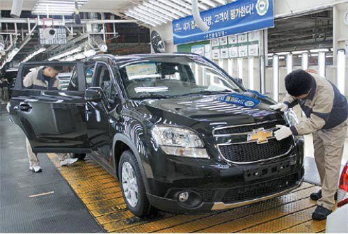 По словам руководителя профсоюзов рабочих Opel Клауса Франца, европейское крыло General Motors уже…