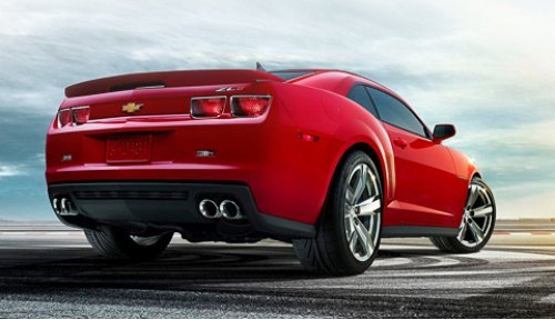 О том, что у Camaro ZL1 будут наименьший в гамме версий модели клиренс и мощнейшие шестипоршневые…