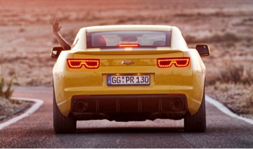 На разработку новой машины есть достаточно денег — нынешний Camaro (на фотографии) продается…