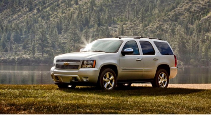 В России 325-сильный Chevrolet Tahoe продается в богатой комплектации LTZ за 2 230 000 рублей.…