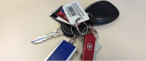 До тех пор пока замки зажигания не заменены, GM порекомендовал владельцам указанных автомобилей…