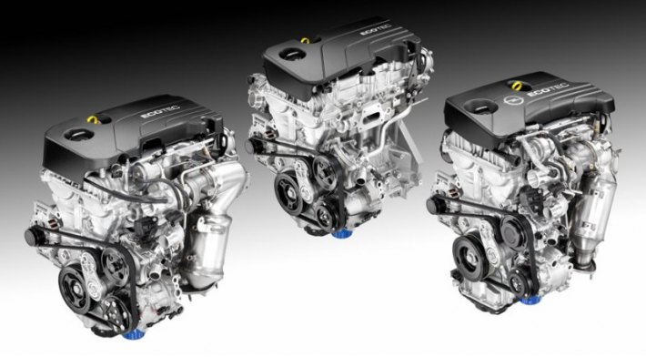 Четырехцилиндровый мотор 1.4 VVT DI Turbo LE2 (слева) американцы сравнивали с фольксвагеновским…