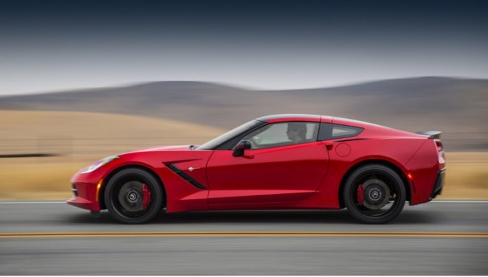 Corvette С7 вышел на просторы рынка с семиступенчатой «механикой», и почти сразу в гамму был…