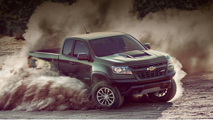 Colorado ZR2 стоит почти $41 000, хотя базовый пикап с полуторной кабиной, бензиновым мотором 2.5,…