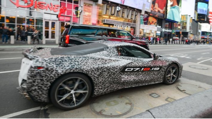 Наивно полагать, что Corvette не разделяет проблемы Camaro. Однако 18 июля выйдет восьмое…