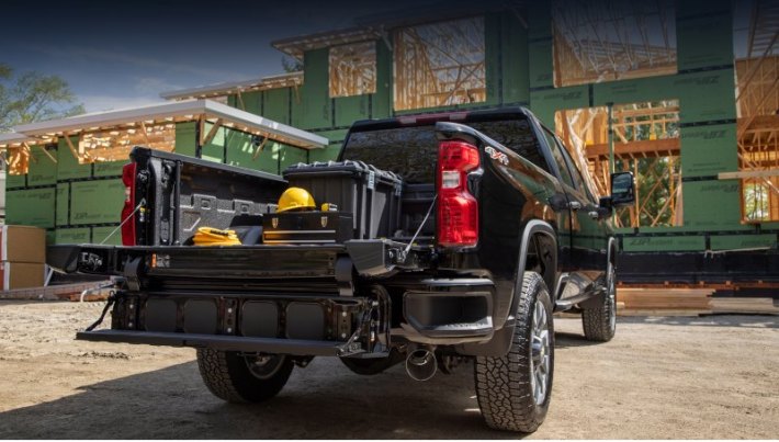 Борт MultiPro можно заказать в комплектациях LT, LTZ и High Country в дополнение к другой опции —…