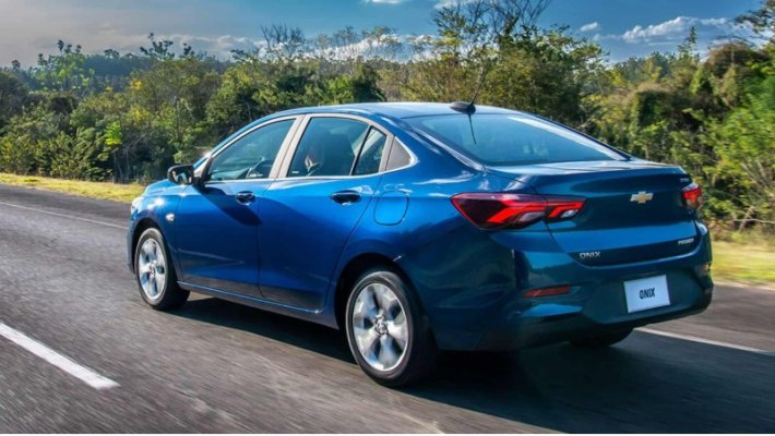 Chevrolet Onix является конкурентом российской Lada Vesta. Длина седана составляет 4474 мм, ширина…