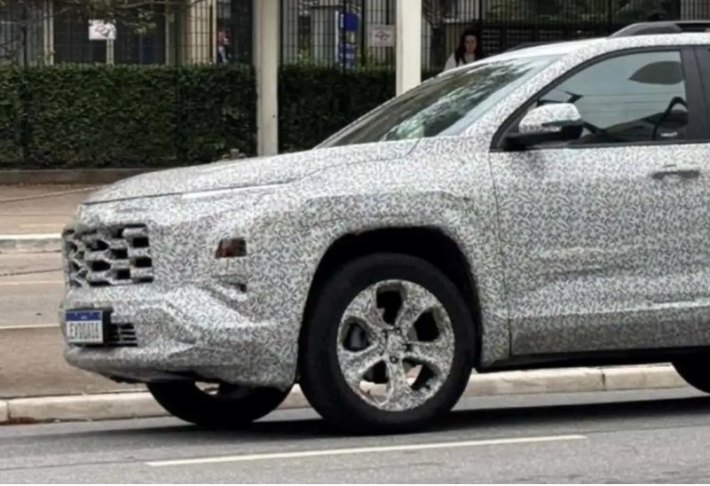 Новое поколение кроссовера Chevrolet Equinox выехало на тесты