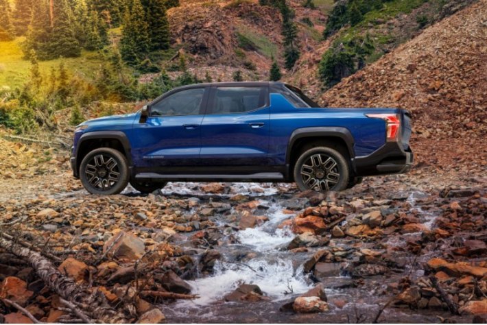 Chevrolet уже начинает принимать заказы на эту новинку на своем сайте.