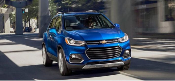 РГ: кроссовер Chevrolet Tracker и седан Onix нового поколения появятся в РФ до 2023 года