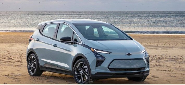 Chevrolet перезапускает производство электромобилей Bolt в апреле 2022 года