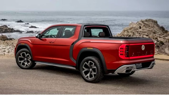Самый доступный Ford F-150 Lightning в США стоит порядка 40 000 долларов (3,2 млн рублей). Версия с…