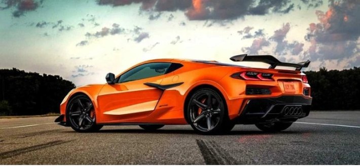 Опубликованы цены на мощнейший Chevrolet Corvette Z06 2023 модельного года
