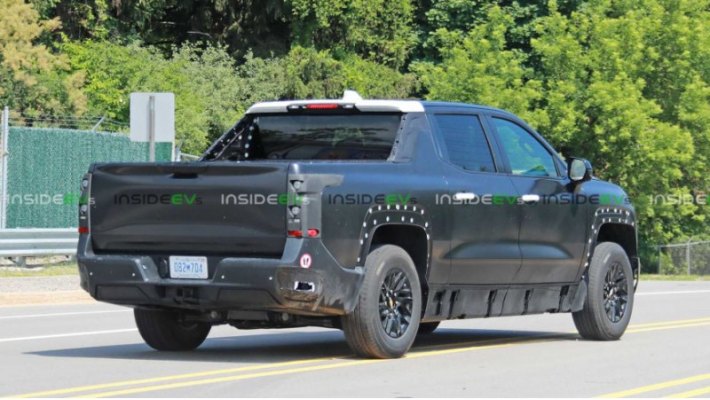 Silverado EV и F-150 Lightning во многом похожи, но также и совершенно разные. Например, первый…