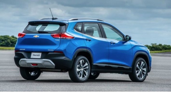 Выяснилось, что модель Tracker от концерна Chevrolet добралась до российского рынка благодаря…
