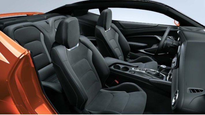 Chevy тизерит коллекционную версию Camaro, которая дебютирует позже. Доступные изображения…