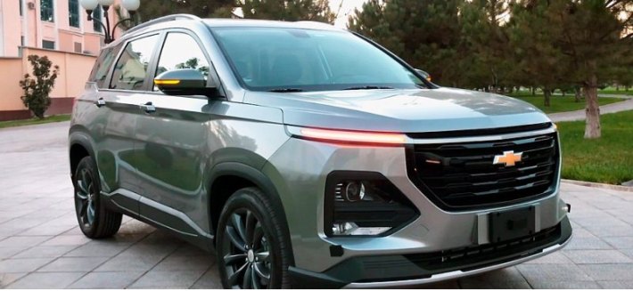 На российский рынок привезли доступный кроссовер Chevrolet на замену Toyota RAV4