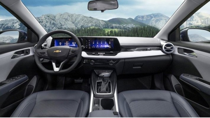 Получается, что Chevrolet Monza стоит даже доступнее, чем LADA Vesta в аналогичной версии.  За…