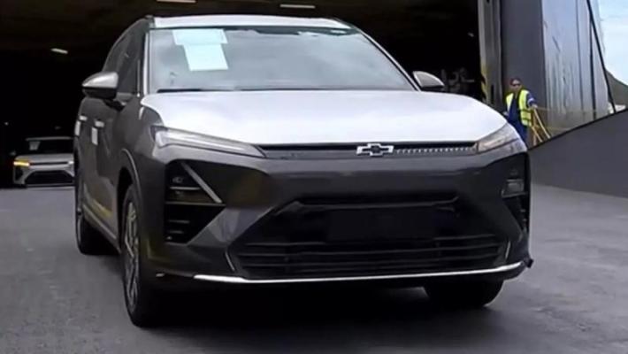 Chevy разрабатывает электрический внедорожник Captiva