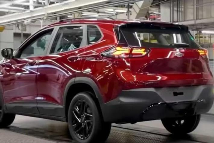 Появились свежие подробности о новом Chevrolet Tracker