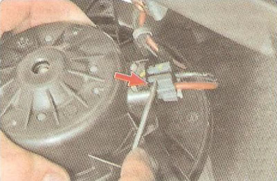 Как снять вентилятор шевроле ланос Removal and installation of the air conditioning fan motor (Chevrolet Cruze 1 20