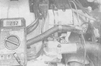 4.99. Пример: температура окружающего воздуха примерно равна 5°C; омметр показывает сопротивление…