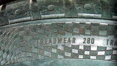 TREADWEAR — характеризира износоустойчивостта на гумата: колкото по-висока е стойността на индекса,…