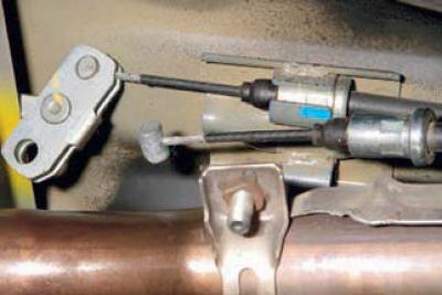 Как снять ручку ручника шевроле лачетти Removing elements of the parking brake system (Chevrolet Lacetti 1 2002-2009: Ch