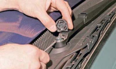 Как снять дворник на шевроле Scoaterea ștergătorului de parbriz (Chevrolet Lacetti 1 2002-2009: Echipament el