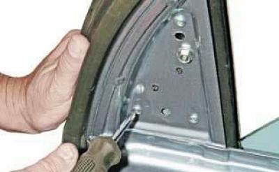 Как снять переднее стекло ланос Removing the rear door glass (Chevrolet Lanos T150 2002-2009: Body: Repair of bo