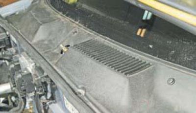 Как снять лобовое стекло ланос Removing the windshield wiper (Chevrolet Lanos T150 2002-2009: Electrical equipm