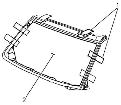 14. После регулировки положения стекла (2) в нескольких местах приклейте куски малярного скотча (1)…