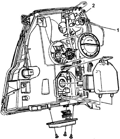 2. Отсоедините разъем (1).