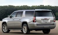 GMC Yukon 2015, pogled straga