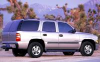 Chevrolet Tahoe 2000, pogled straga